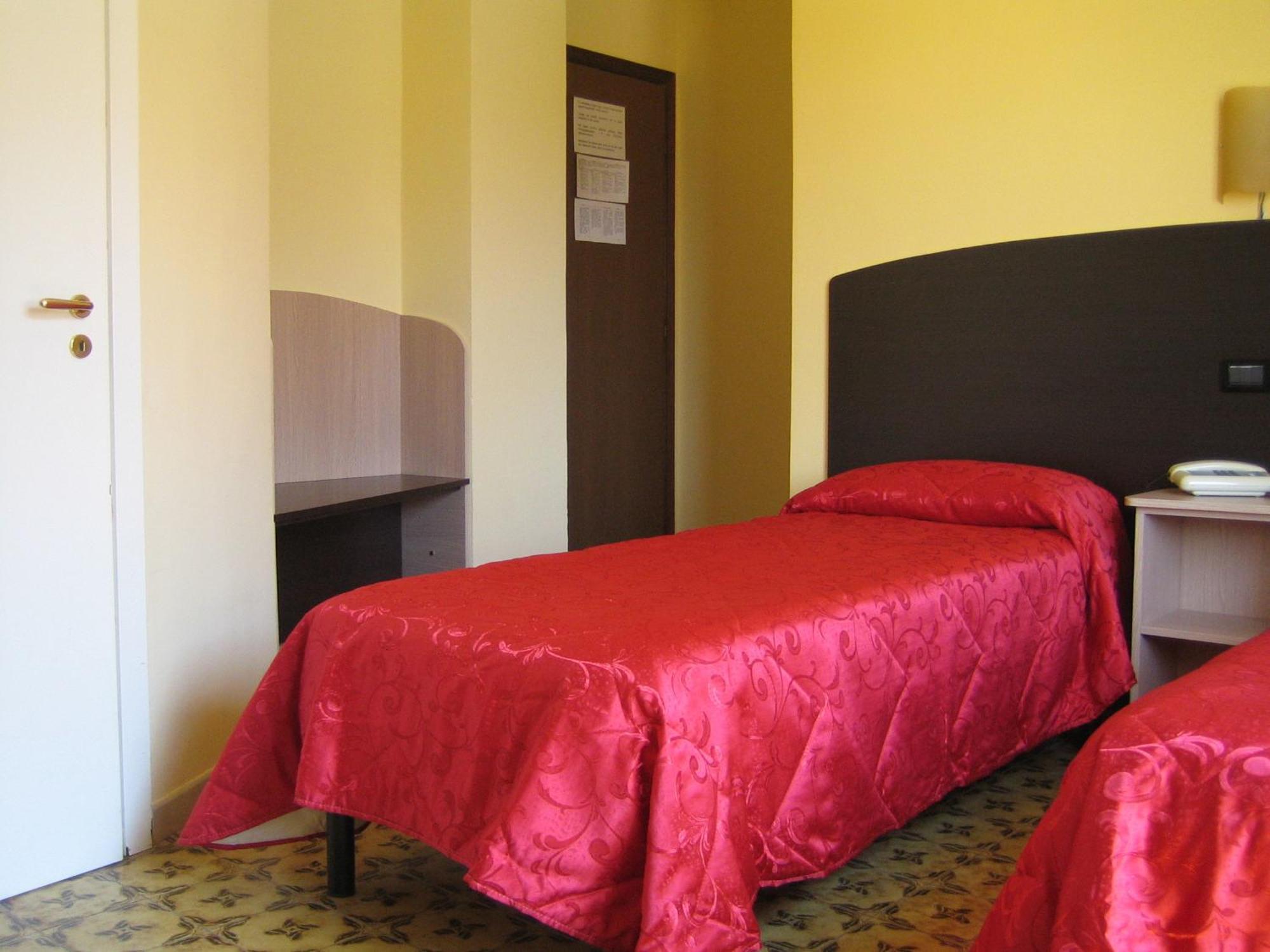 Albergo Carpino Mangone  Exteriér fotografie