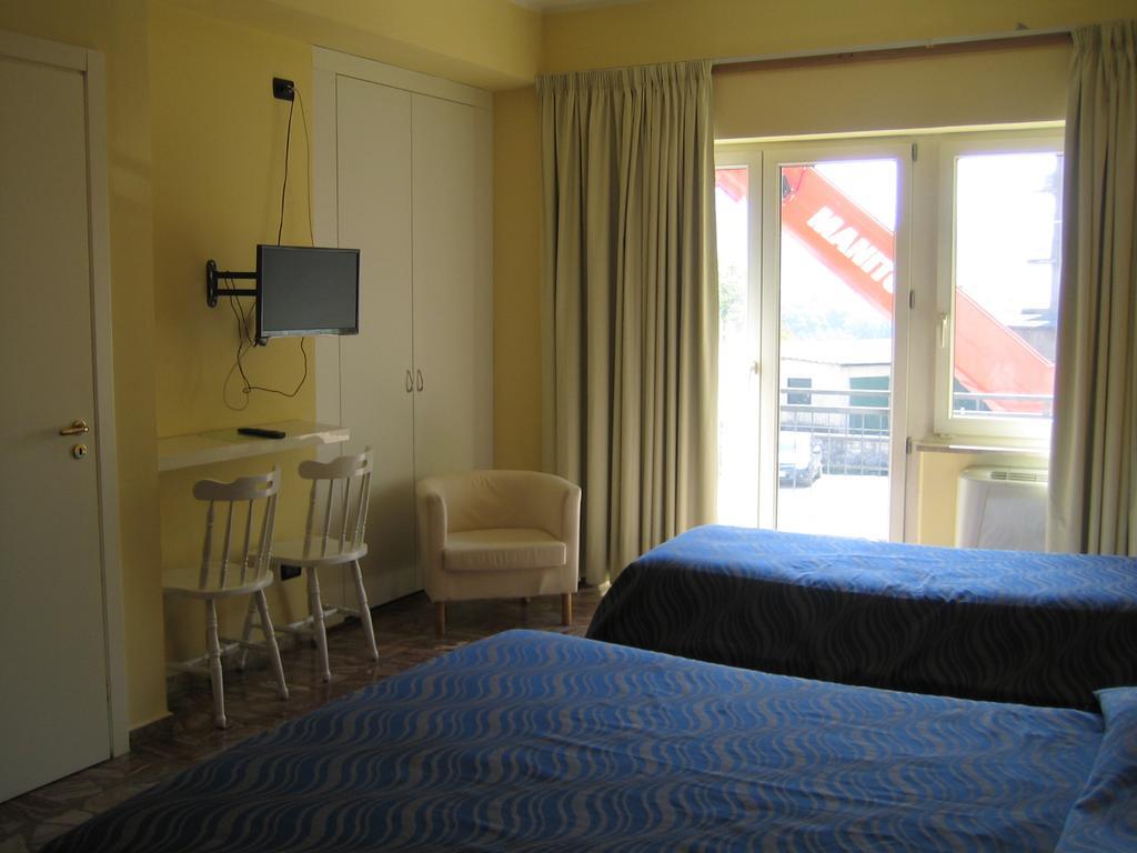 Albergo Carpino Mangone  Exteriér fotografie