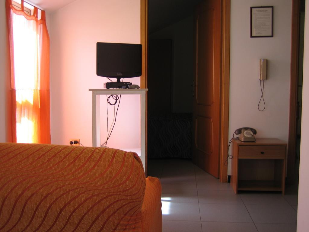 Albergo Carpino Mangone  Exteriér fotografie