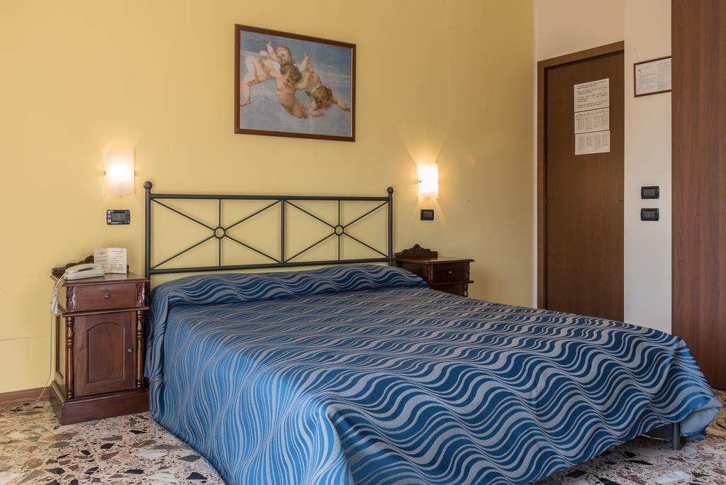 Albergo Carpino Mangone  Exteriér fotografie