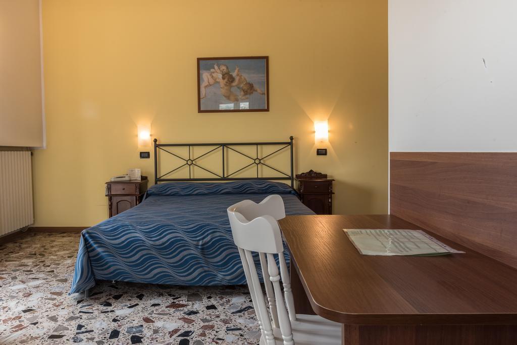 Albergo Carpino Mangone  Exteriér fotografie